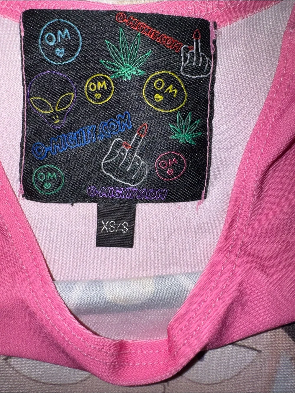 omighty bright pink